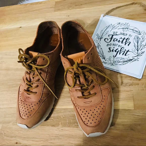 🚨SOLD🚨Frye Women Leather Lace Up Sneakers Sz 7.5 - Picture 8 of 8